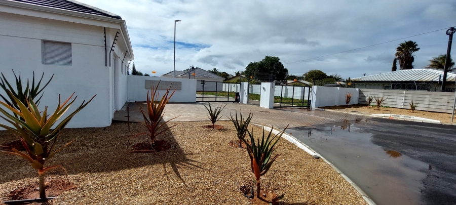  Bedroom Property for Sale in Vredendal Western Cape